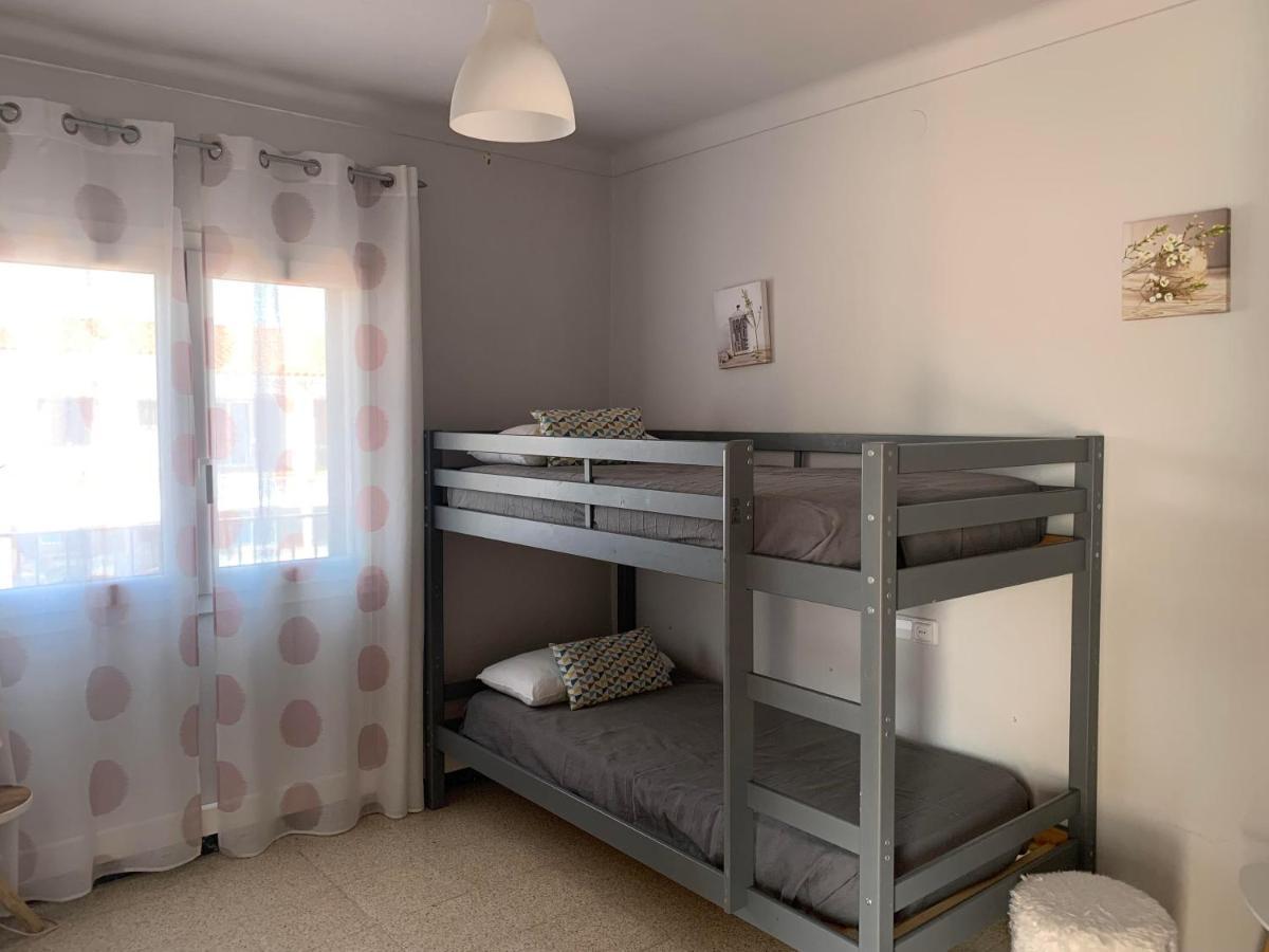 Cosy Apartment Of L'Escala Beach Esterno foto